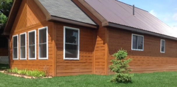 Chemong #2 Cabin Exterior View - Fernleigh Lodge - Ontario's Fishing and Family Resort