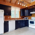 Cabin on the Hill - Luxury Cabin Rental at Fernleigh Lodge Ontario