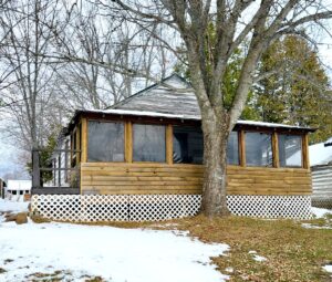 Cabin Ontario